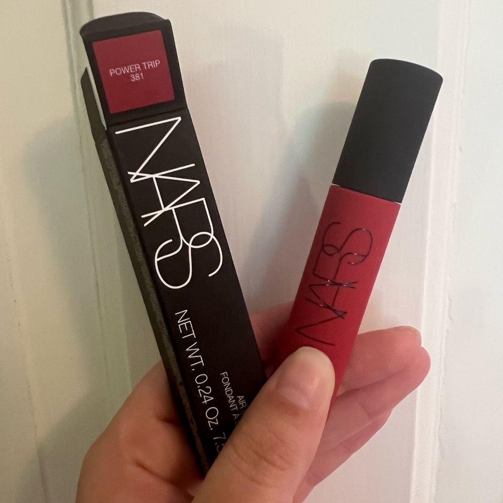 NARS Air Matte Liquid Lipstick in Power Trip